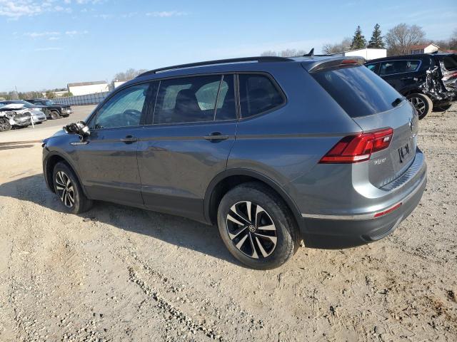 3VV0B7AX3NM120122 - 2022 VOLKSWAGEN TIGUAN S GRAY photo 2