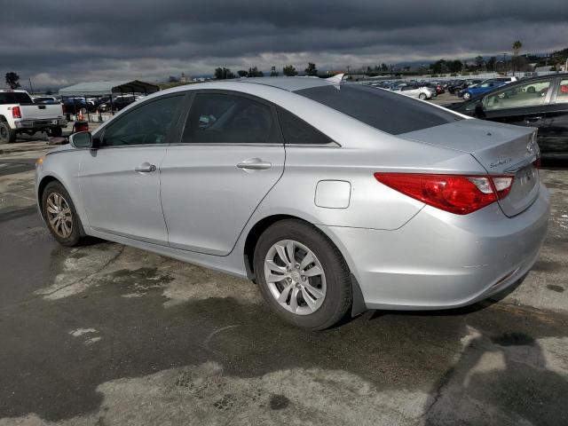 5NPEB4AC4CH414454 - 2012 HYUNDAI SONATA GLS SILVER photo 2