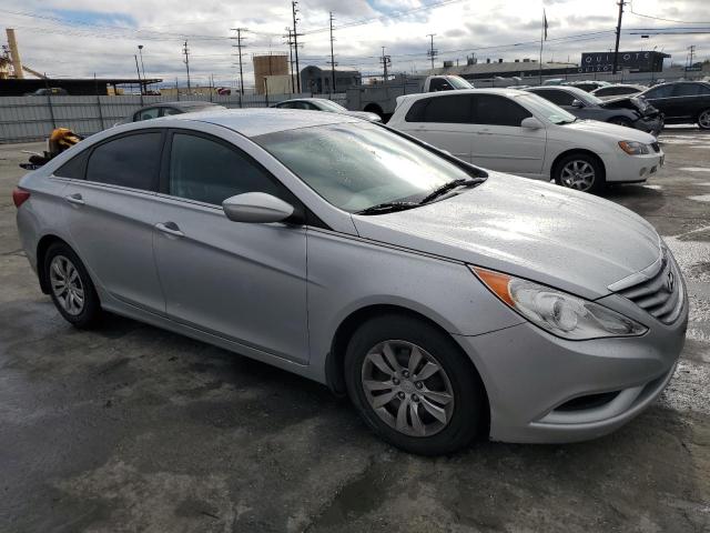 5NPEB4AC4CH414454 - 2012 HYUNDAI SONATA GLS SILVER photo 4