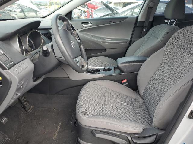 5NPEB4AC4CH414454 - 2012 HYUNDAI SONATA GLS SILVER photo 7