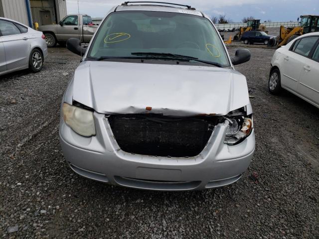 2A4GP54L97R316454 - 2007 CHRYSLER TOWN & COU TOURING GREEN photo 12