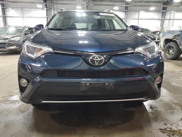 JTMRFREV2HJ112707 - 2017 TOYOTA RAV4 XLE BLUE photo 5