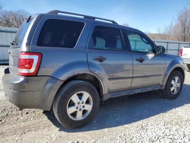 1FMCU0D77BKA25943 - 2011 FORD ESCAPE XLT CHARCOAL photo 3