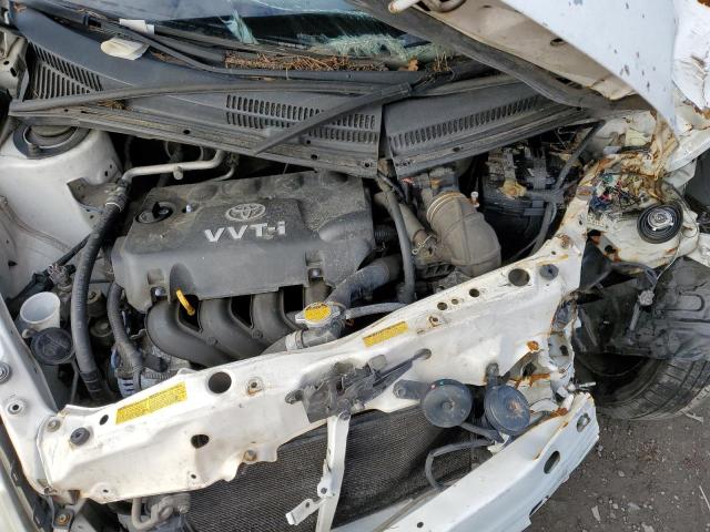 JTKKT624X40075807 - 2004 TOYOTA SCION XA WHITE photo 11