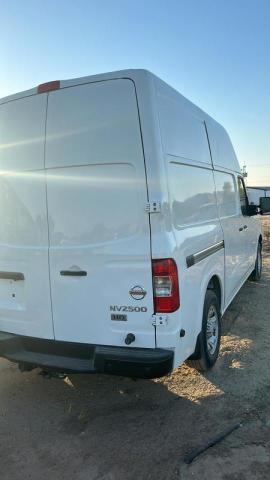 1N6AF0LYXMN809581 - 2021 NISSAN NV 2500 SV WHITE photo 3