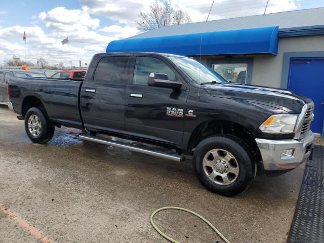 3C63R3HL0JG210931 - 2018 RAM 3500 SLT BLACK photo 4