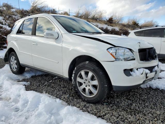 4JGBB22E87A209655 - 2007 MERCEDES-BENZ ML 320 CDI WHITE photo 4