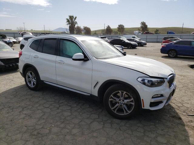 5UXTR9C52KLE17556 - 2019 BMW X3 XDRIVE30I WHITE photo 4