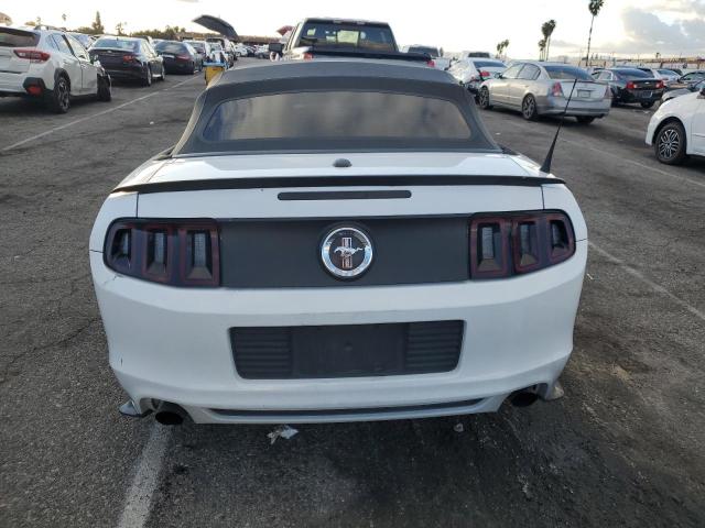 1ZVBP8EM7E5243665 - 2014 FORD MUSTANG WHITE photo 6