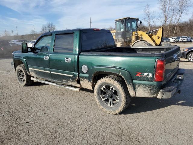 2GCEK13T951205775 - 2005 CHEVROLET SILVERADO K1500 GREEN photo 2