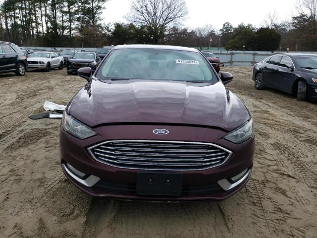 3FA6P0H73HR192717 - 2017 FORD FUSION SE BURGUNDY photo 5