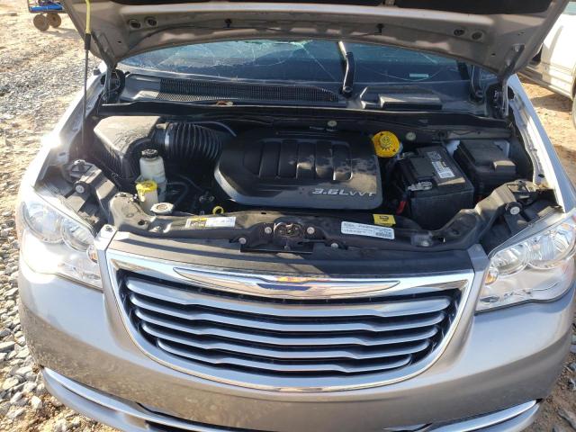 2C4RC1BGXFR677103 - 2015 CHRYSLER TOWN & COU TOURING SILVER photo 12