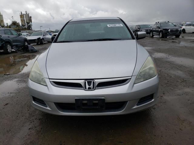 1HGCM55327A114248 - 2007 HONDA ACCORD EX SE SILVER photo 5