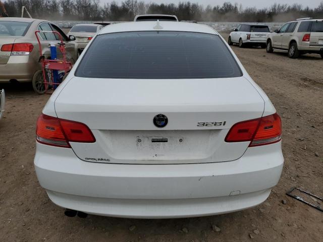 WBAWV53569P080454 - 2009 BMW 328 XI SULEV WHITE photo 6