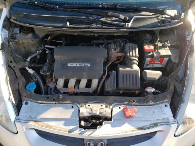 JHMGD38677S812549 - 2007 HONDA FIT S 银色 照片 11
