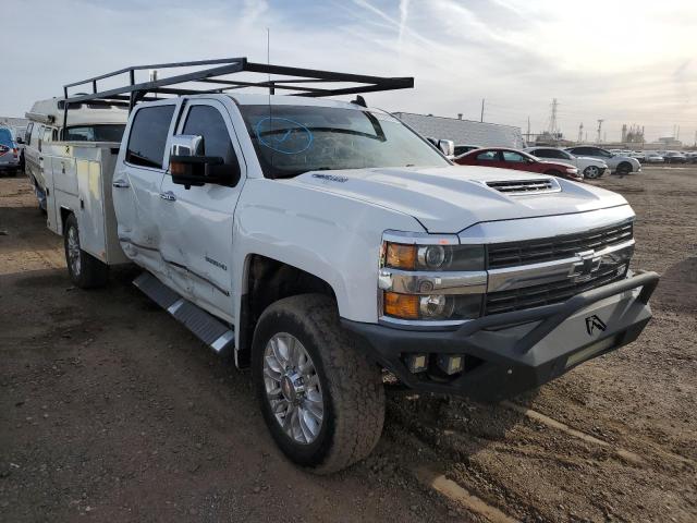 1GC4K0EY2HF145916 - 2017 CHEVROLET SILVERADO K3500 LTZ WHITE photo 1