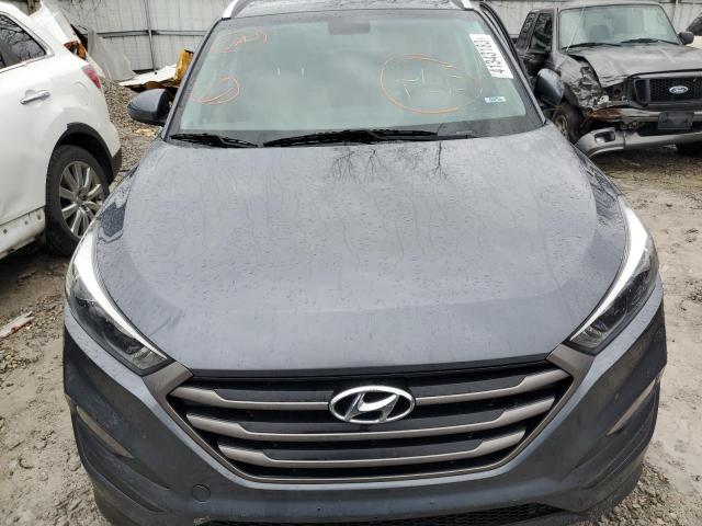 KM8J33A4XGU182934 - 2016 HYUNDAI TUCSON LIMITED GRAY photo 5