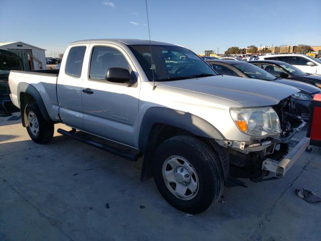 5TETX62N69Z642370 - 2009 TOYOTA TACOMA PRERUNNER ACCESS CAB SILVER photo 4