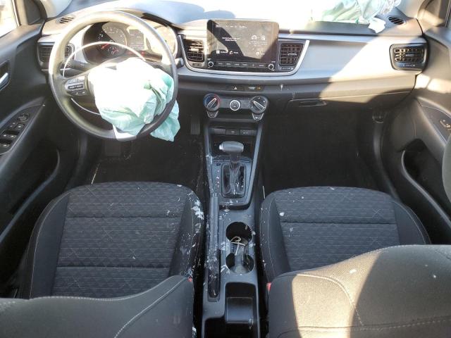 3KPA24AD6ME373127 - 2021 KIA RIO LX SILVER photo 8