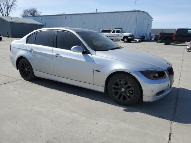 WBAVB17586NK39800 - 2006 BMW 325 I AUTOMATIC ვერცხლისფერი ფოტო 4