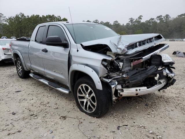 5TFRM5F1XGX109320 - 2016 TOYOTA TUNDRA DOUBLE CAB SR/SR5 SILVER photo 4