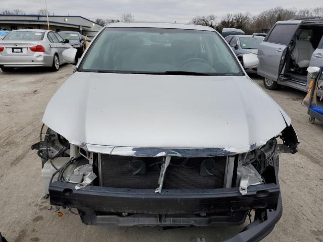 4T1BK3DB8BU434657 - 2011 TOYOTA AVALON BASE 银色 照片 5