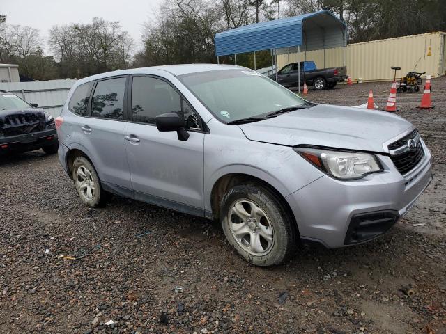 JF2SJAAC6HG485818 - 2017 SUBARU FORESTER 2.5I SILVER photo 4