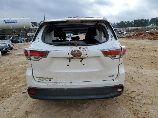 5TDKKRFHXGS159524 - 2016 TOYOTA HIGHLANDER XLE WHITE photo 6