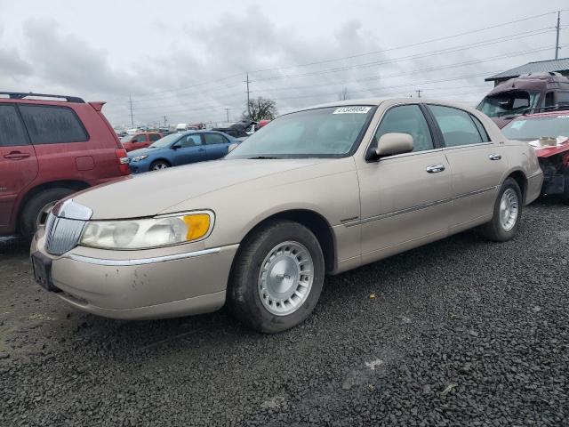 1998 LINCOLN TOWN CAR EXECUTIVE, 