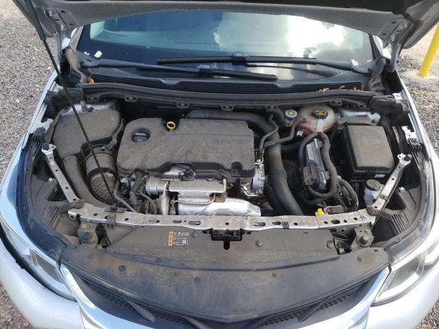 1G1BJ5SM0K7105563 - 2019 CHEVROLET CRUZE SILVER photo 11