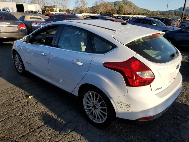 1FADP3R47DL210948 - 2013 FORD FOCUS BEV WHITE photo 2