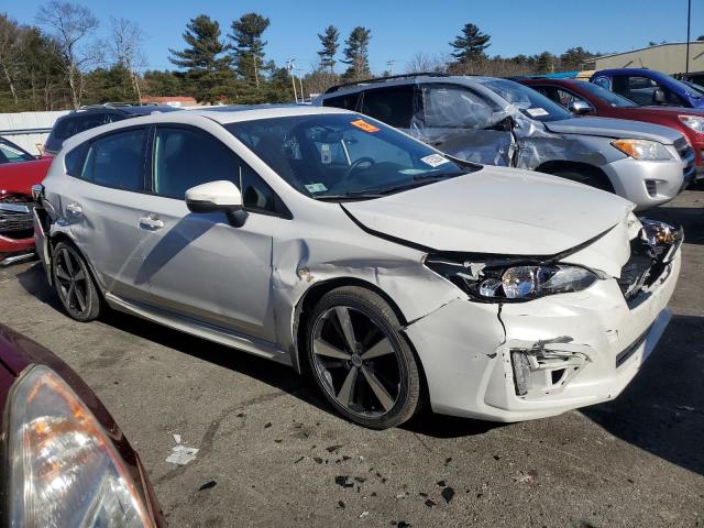 4S3GTAL63J3717813 - 2018 SUBARU IMPREZA SPORT WHITE photo 4