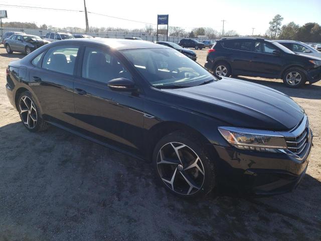 1VWMA7A33LC003930 - 2020 VOLKSWAGEN PASSAT R-LINE Schwarz Foto 4