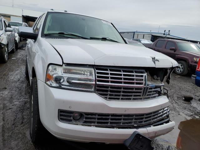 5LMJJ2J59CEL07576 - 2012 LINCOLN NAVIGATOR WHITE photo 5