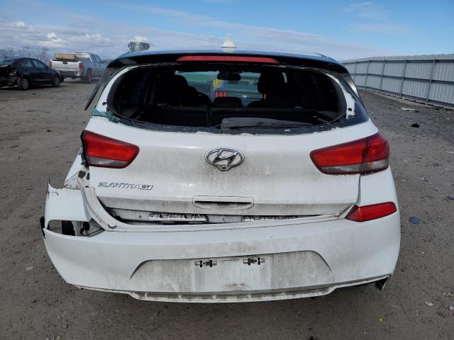 KMHH35LE9JU016900 - 2018 HYUNDAI ELANTRA GT WHITE photo 6