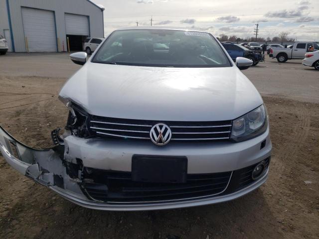 WVWFW7AHXCV011388 - 2012 VOLKSWAGEN EOS LUX 银色 照片 5