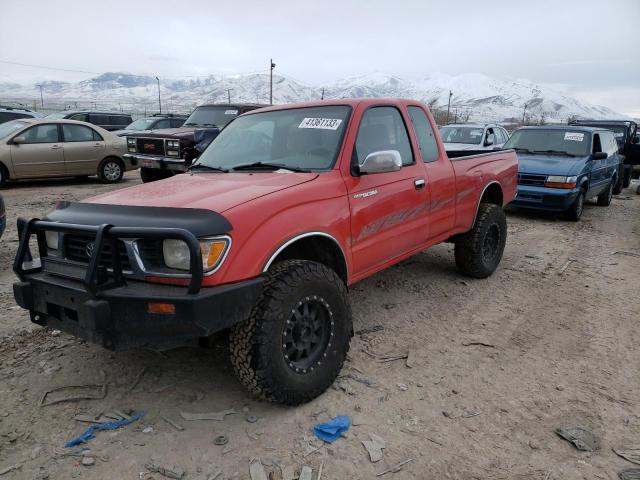 4TAWN74N2TZ136832 - 1996 TOYOTA TACOMA XTRACAB SR5 RED photo 1