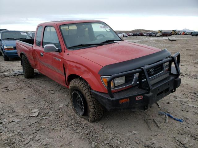 4TAWN74N2TZ136832 - 1996 TOYOTA TACOMA XTRACAB SR5 RED photo 4