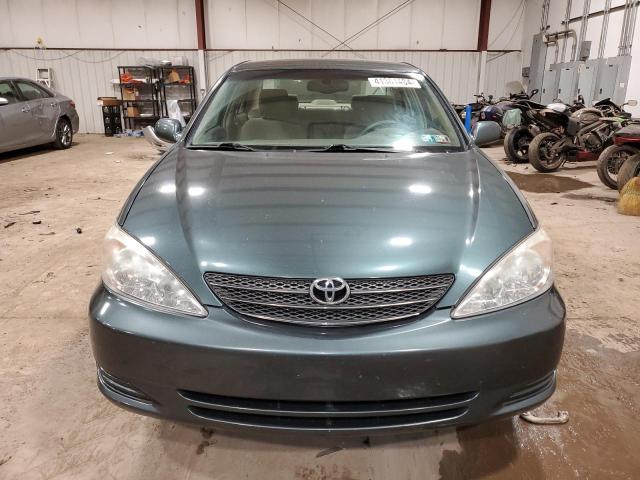 4T1BF30K13U043815 - 2003 TOYOTA CAMRY LE GREEN photo 5