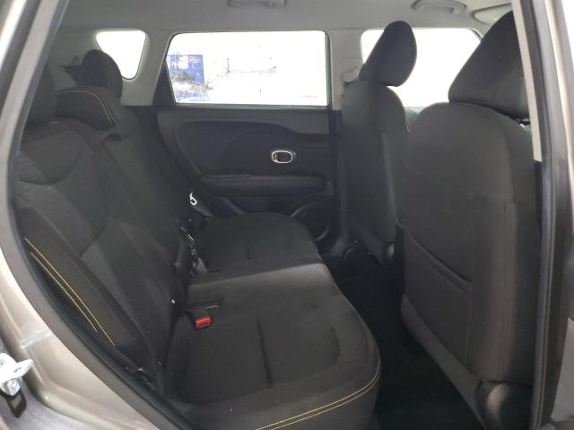 KNDJP3A58G7369511 - 2016 KIA SOUL + GRAY photo 11