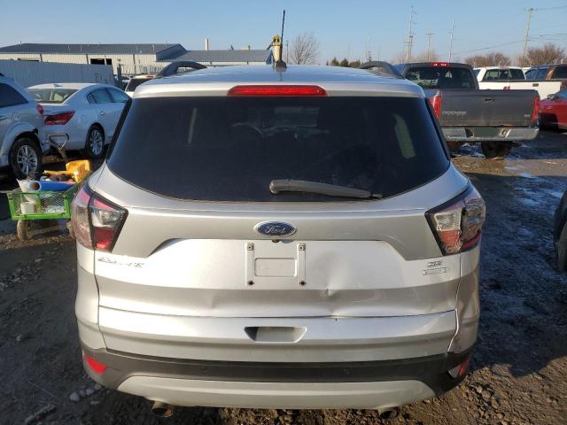 1FMCU0GD1HUB92037 - 2017 FORD ESCAPE SE SILVER photo 6