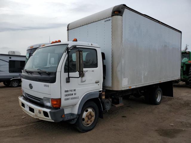 JNAUXU1J53A504038 - 2003 NISSAN DIESEL UD1200 WHITE photo 1