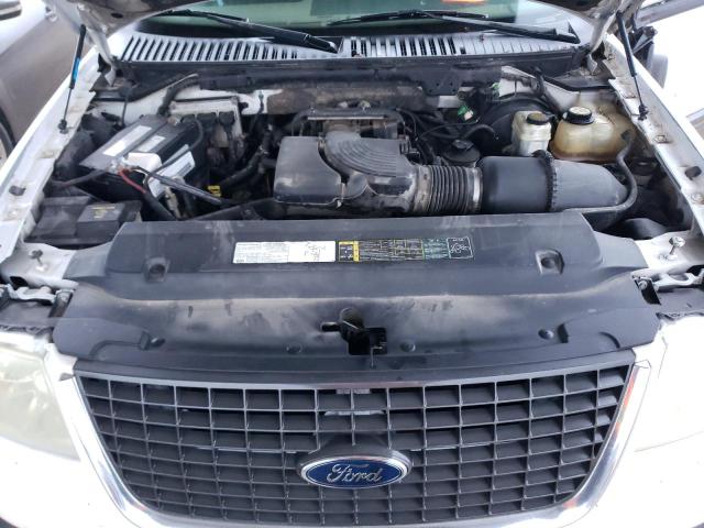 1FMRU15W44LB59232 - 2004 FORD EXPEDITION XLT WHITE photo 12
