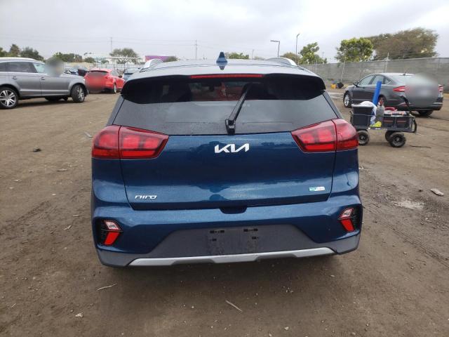 KNDCB3LC2N5545870 - 2022 KIA NIRO LX BLUE photo 6