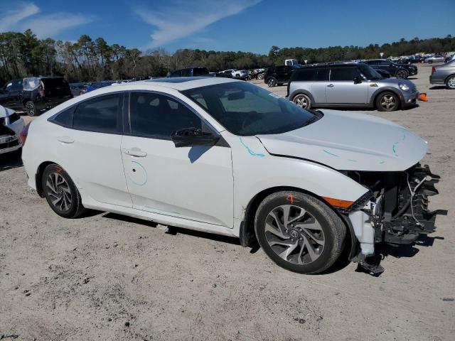 19XFC2F71HE016213 - 2017 HONDA CIVIC EX WHITE photo 4