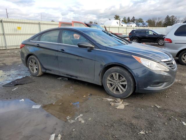 5NPEB4AC6BH201732 - 2011 HYUNDAI SONATA GLS BLUE photo 4