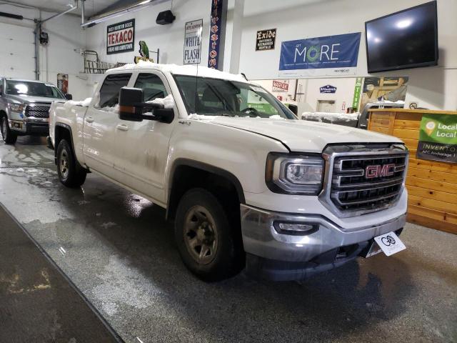 3GTU2MECXJG376420 - 2018 GMC SIERRA K1500 SLE WHITE photo 4