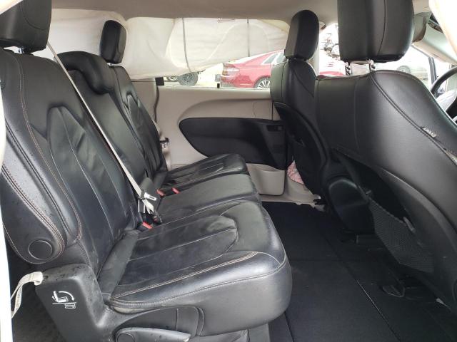 2C4RC1BG6HR820289 - 2017 CHRYSLER PACIFICA TOURING L WHITE photo 11