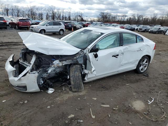 2015 VOLVO S60 PLATINUM, 