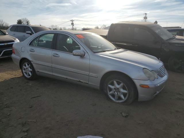 WDBRF61J71F062668 - 2001 MERCEDES-BENZ C 240 SILVER photo 4